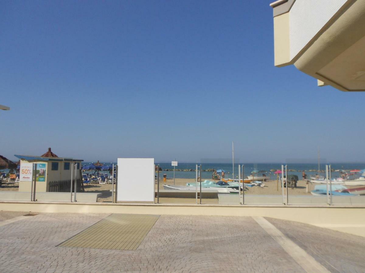 Country House Prima Casa Villa Francavilla Al Mare Exteriör bild